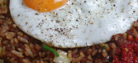 Nasi goreng kornet
